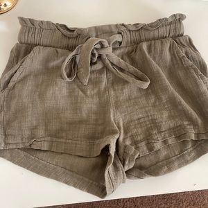olive green shorts
